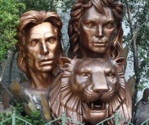 Siegfried and Roy Tiger Attack