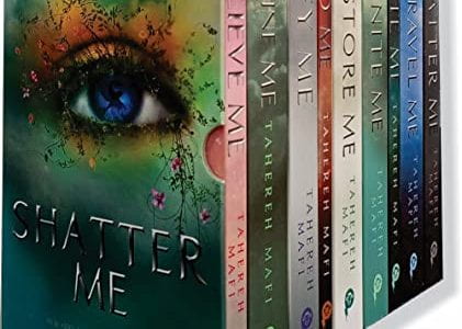 Shatter Me Book Review